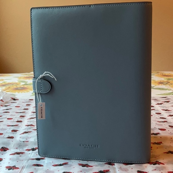 ๐ COACH LEATHER NOTEBOOK ๐ NWT ๐ - Picture 9 of 16